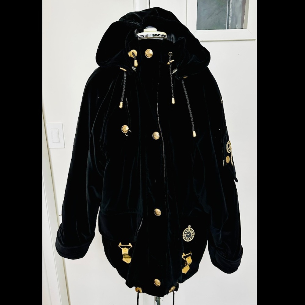 VINTAGE 1990s SKEA SKI JACKET PARKA BLACK VELVET GOLD WATCH EMBROIDERY HOODED 8